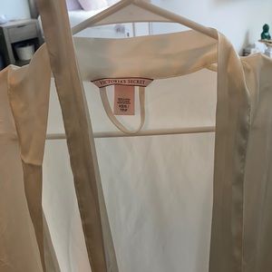 Satin white bridal robe XS